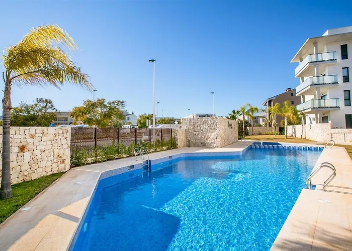 Prime Spanish Holidays - Arenal Dream