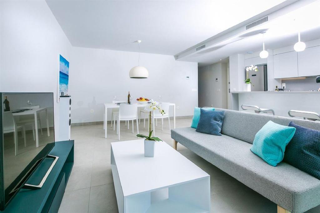 Prime Spanish Holidays - Arenal Dream Apartment *